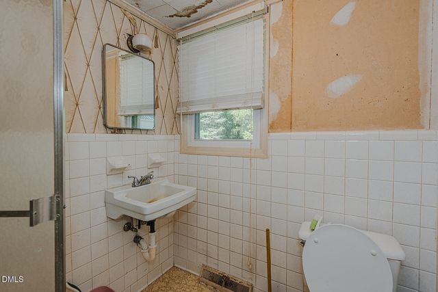6119 N Roxboro Road, Durham, NC 27712