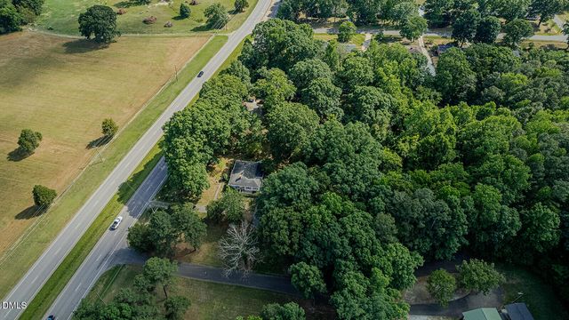 6119 N Roxboro Road, Durham, NC 27712