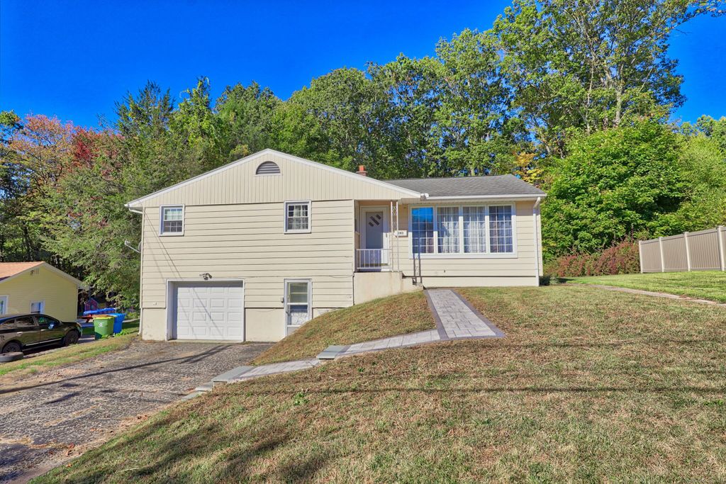 283 Courtland Avenue, Waterbury, CT 06705