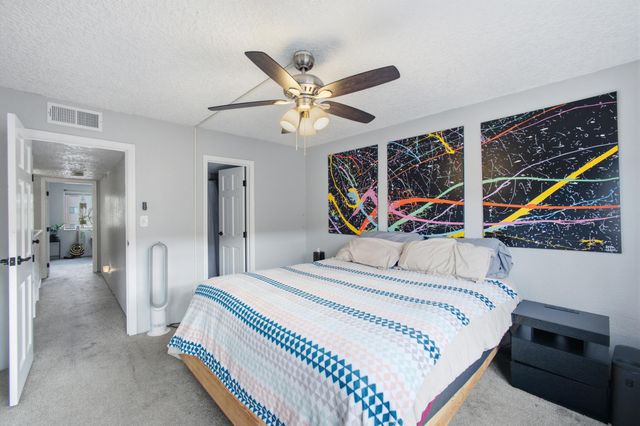 6041 Sequoia Road NW C13, Albuquerque, NM 87120