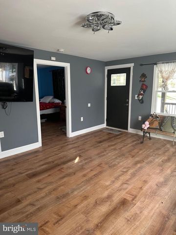 548 N LINCOLN AVE, Vineland, NJ 08360