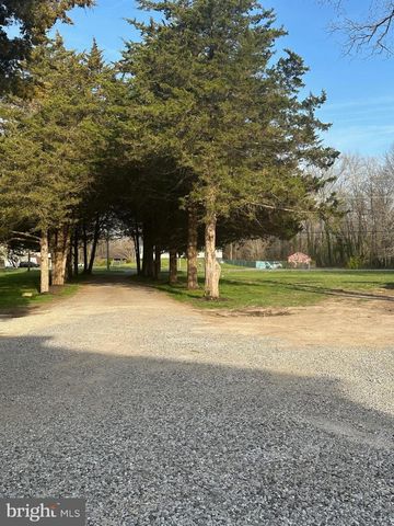 548 N LINCOLN AVE, Vineland, NJ 08360