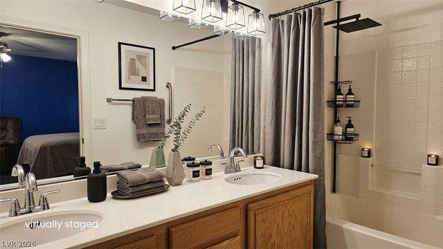11832 Magliana Street, Las Vegas, NV 89183