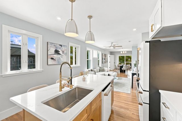 750 Mount Auburn St. 750, Watertown, MA 02472