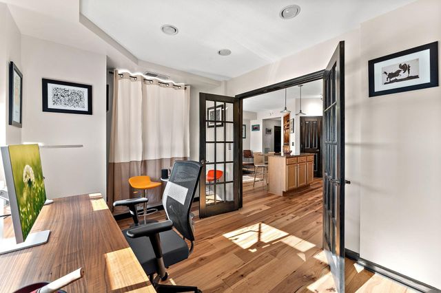 500 E Grant Street 1806, Minneapolis, MN 55404