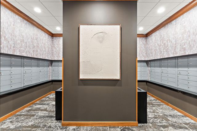 500 E Grant Street 1806, Minneapolis, MN 55404