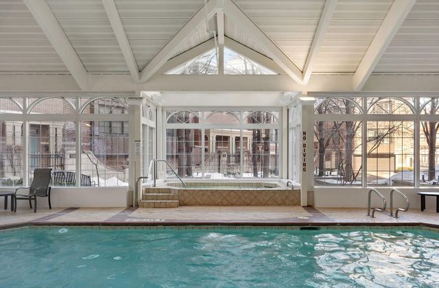 500 E Grant Street 1806, Minneapolis, MN 55404