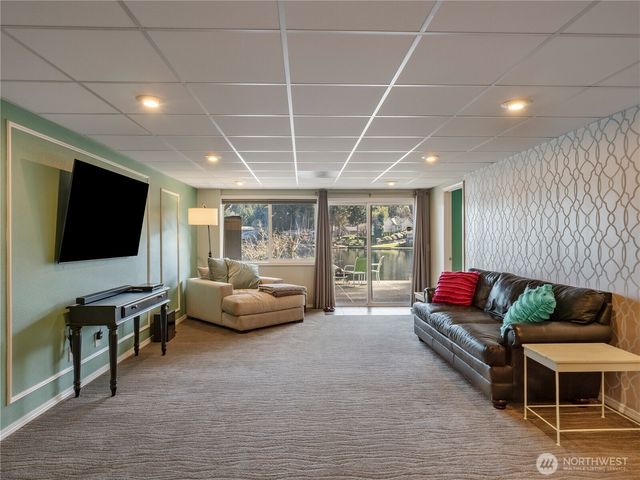 7217 20th Avenue SE, Lacey, WA 98503