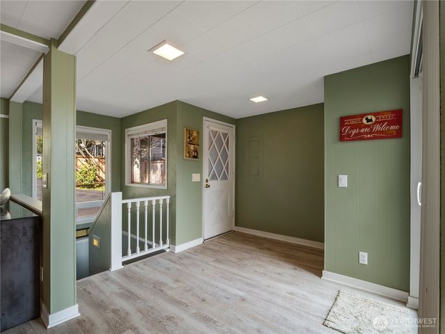 7217 20th Avenue SE, Lacey, WA 98503