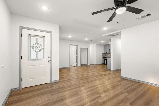 5160 Cardiff Street, Dallas, TX 75241