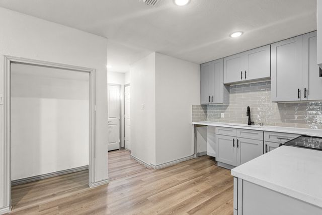 5160 Cardiff Street, Dallas, TX 75241