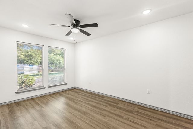 5160 Cardiff Street, Dallas, TX 75241