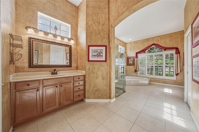 12518 LAKE JOVITA BOULEVARD, Dade City, FL 33525