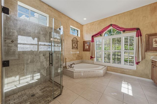 12518 LAKE JOVITA BOULEVARD, Dade City, FL 33525