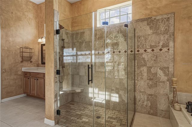 12518 LAKE JOVITA BOULEVARD, Dade City, FL 33525