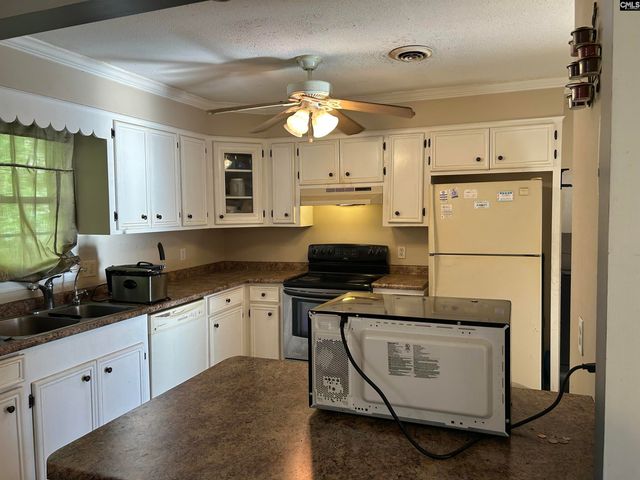 305 PARK Lane, West Columbia, SC 29170