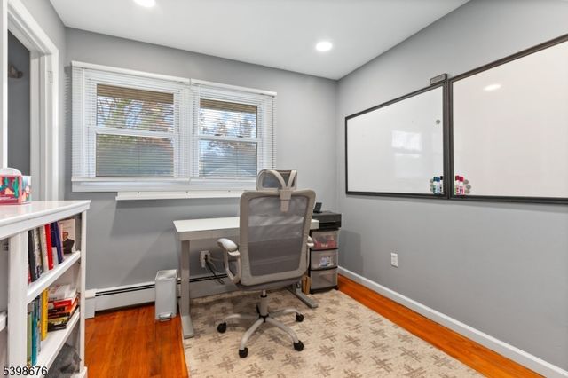 65 Willow Ave, Woodbridge Twp., NJ 08830