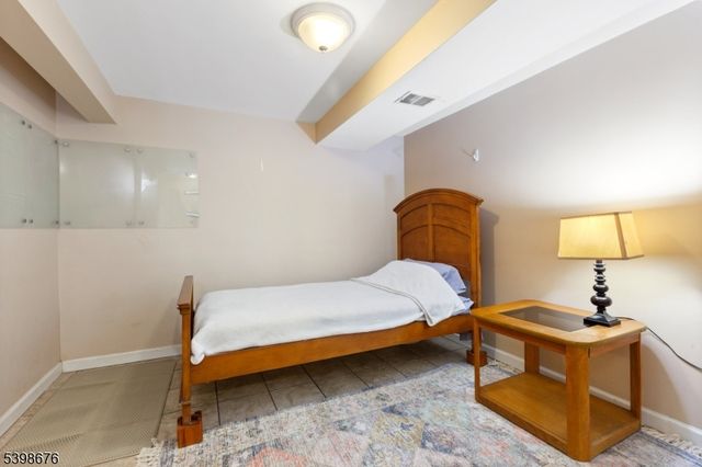 65 Willow Ave, Woodbridge Twp., NJ 08830