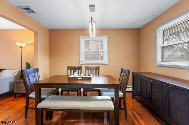 65 Willow Ave, Woodbridge Twp., NJ 08830