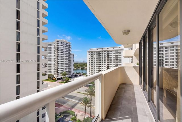 5757 Collins Ave 1104, Miami Beach, FL 33140
