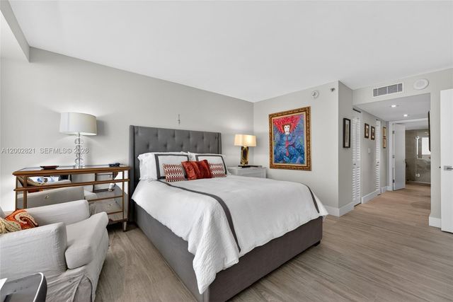 5757 Collins Ave 1104, Miami Beach, FL 33140