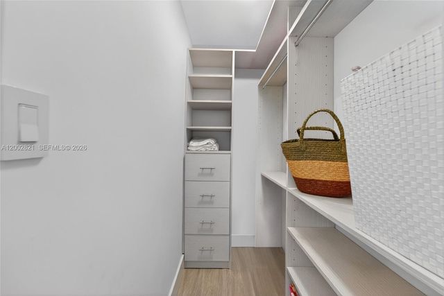 5757 Collins Ave 1104, Miami Beach, FL 33140