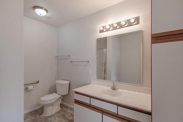 108 Gull Path, Mankato, MN 56001