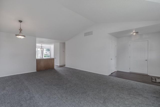 108 Gull Path, Mankato, MN 56001