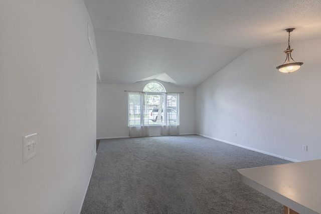 108 Gull Path, Mankato, MN 56001