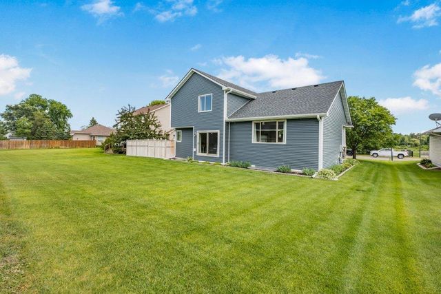 867 160th Lane NW, Andover, MN 55304