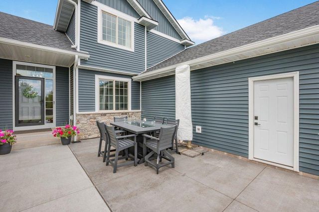 867 160th Lane NW, Andover, MN 55304