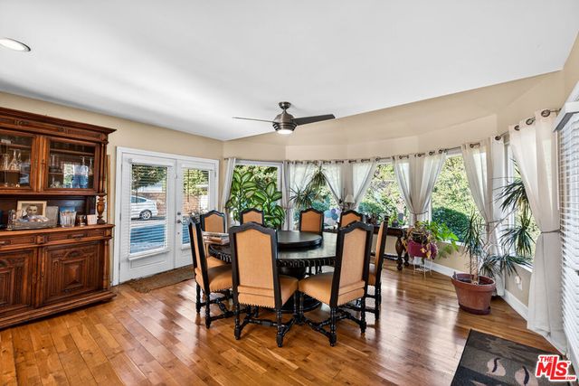 5119 Quakertown Avenue, Woodland Hills, CA 91364