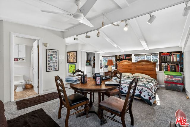 5119 Quakertown Avenue, Woodland Hills, CA 91364