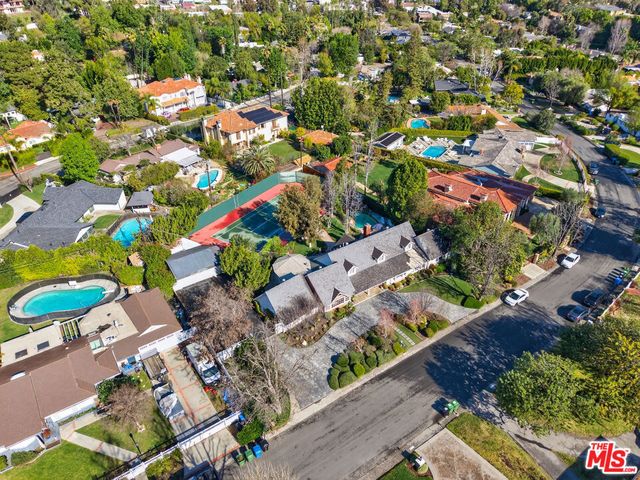 5119 Quakertown Avenue, Woodland Hills, CA 91364