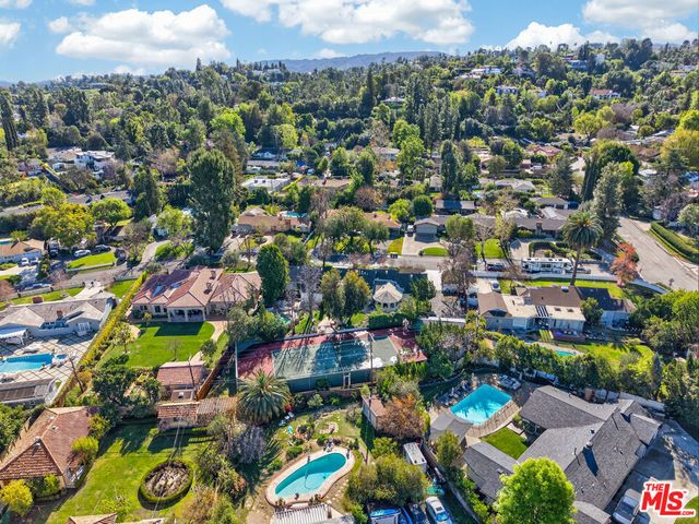 5119 Quakertown Avenue, Woodland Hills, CA 91364