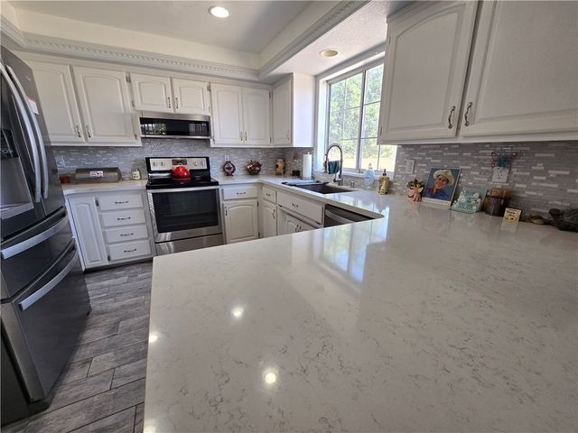 1550 Mountain Trail Road, Kingman, AZ 86401