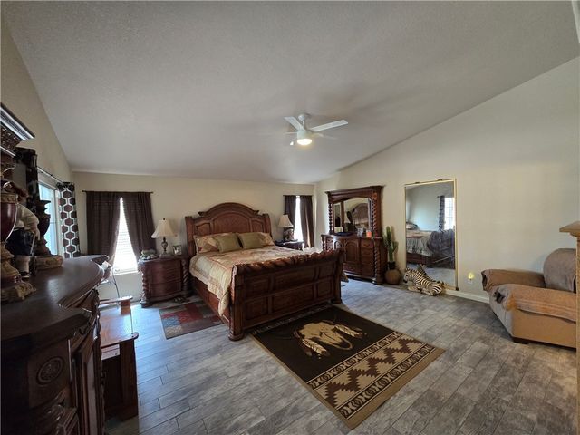 1550 Mountain Trail Road, Kingman, AZ 86401