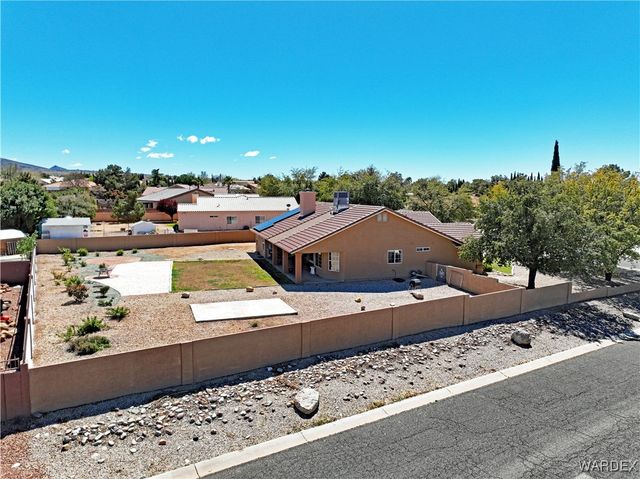 1550 Mountain Trail Road, Kingman, AZ 86401