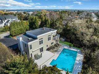 3 Shore Lane, Westhampton, NY 11977