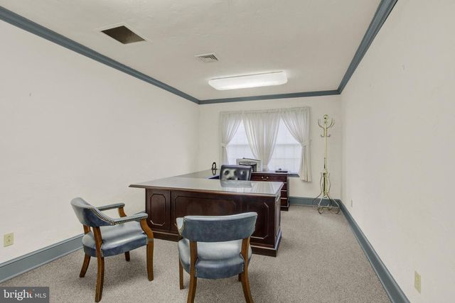 209 BROADWAY, Hanover, PA 17331