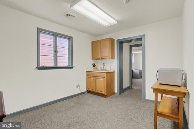 209 BROADWAY, Hanover, PA 17331