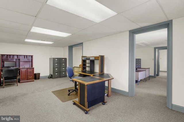 209 BROADWAY, Hanover, PA 17331