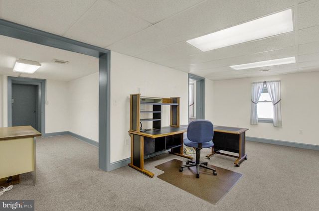 209 BROADWAY, Hanover, PA 17331