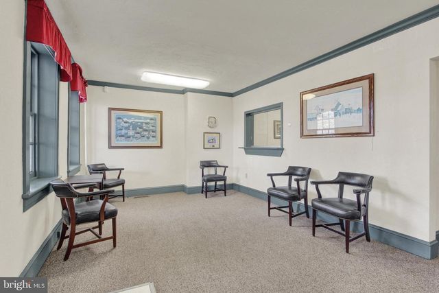 209 BROADWAY, Hanover, PA 17331