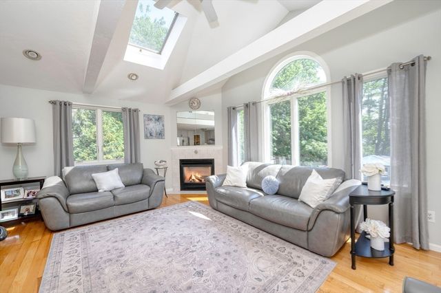 413 Linwood St, Abington, MA 02351