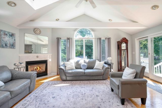 413 Linwood St, Abington, MA 02351