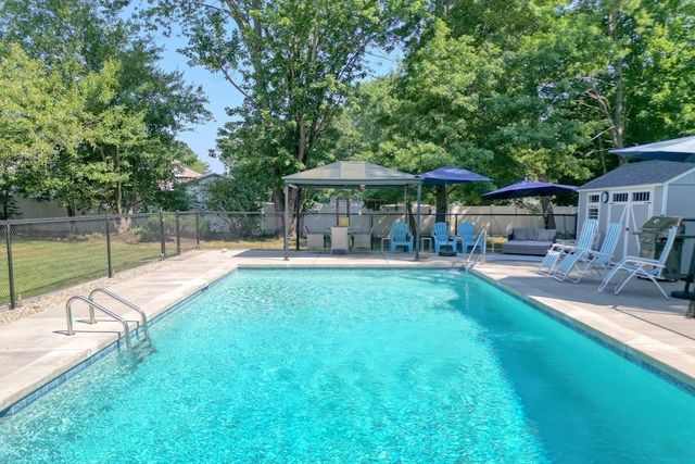413 Linwood St, Abington, MA 02351