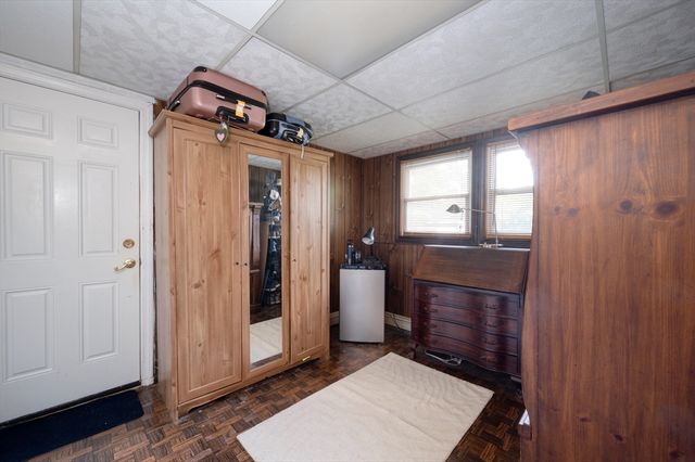 413 Linwood St, Abington, MA 02351