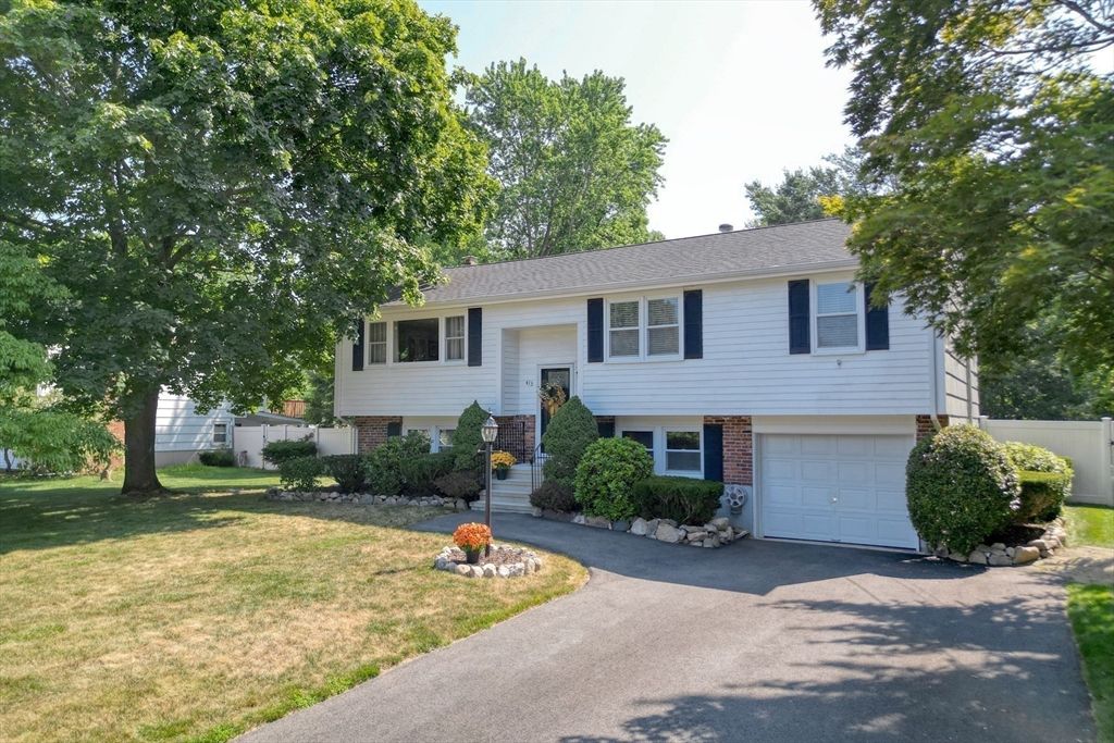 413 Linwood St, Abington, MA 02351