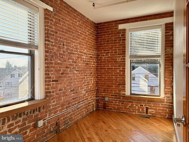 6155 MAIN STREET, East Petersburg, PA 17520